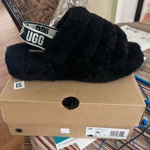 UGG black slide
